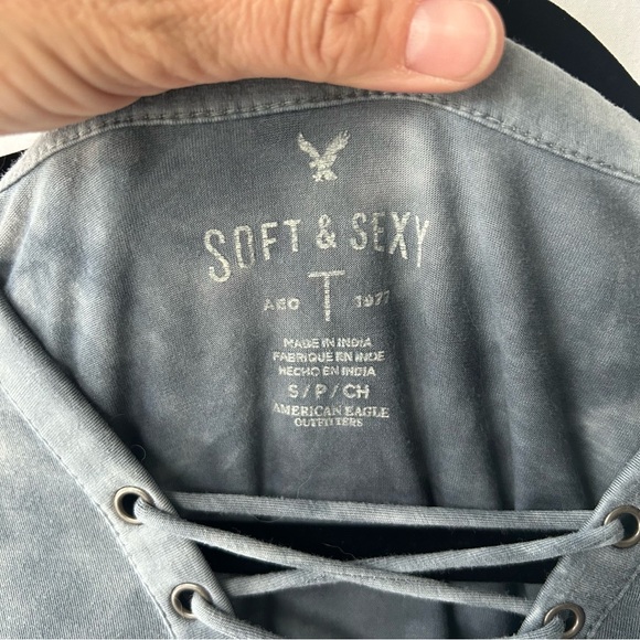 AE American Eagle Bundle of 2 Tie Dyed Soft & Sexy Long Sleeved T's Shirts Small - Picture 6 of 7